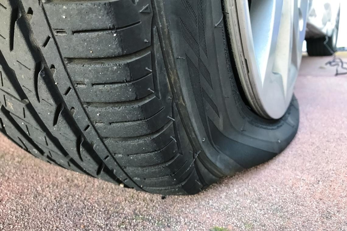 Zaradi posledic okvare na pnevmatiki je bila več ur zaprta obvoznica v Rogaški Slatini