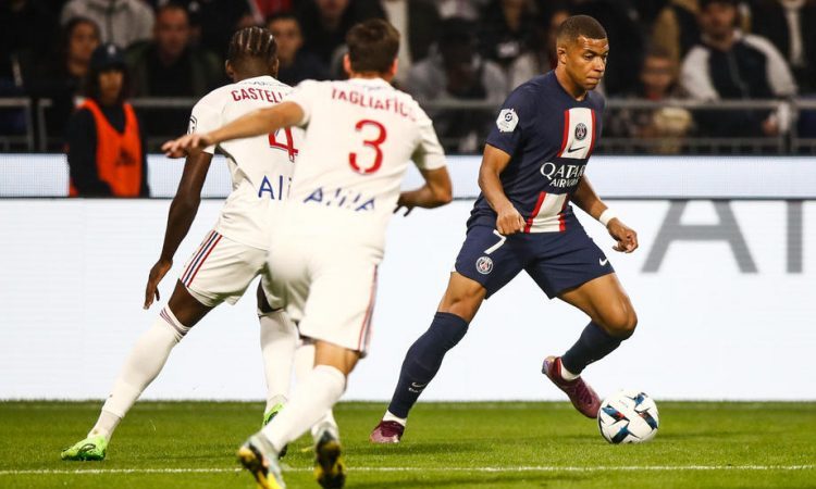 PSG po zmagi na derbiju sam na vrhu