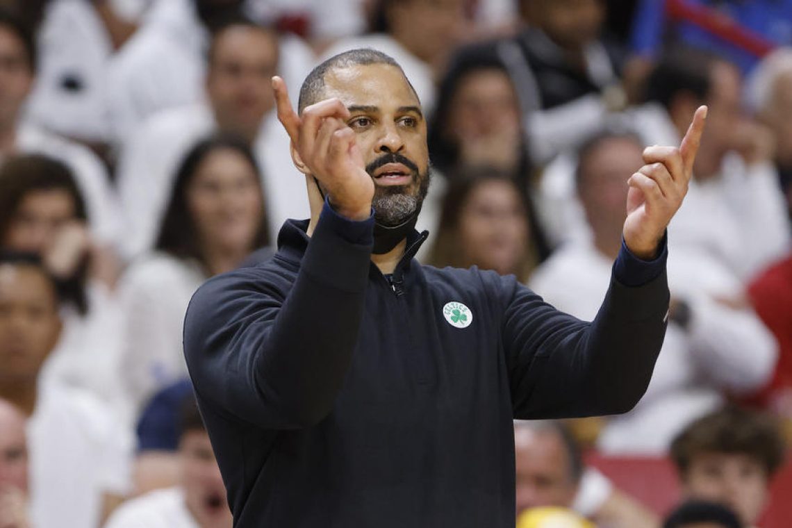 Podprvaki NBA za celotno sezono suspendirali glavnega trenerja Udoko