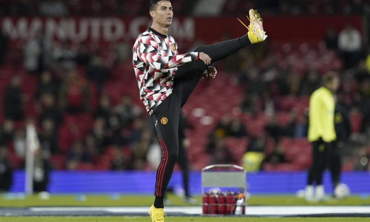 Ronaldo začasno izključen iz moštva Uniteda