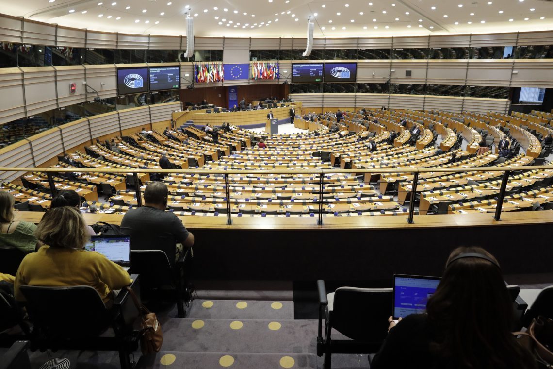 Evropski parlament prepričljivo za vstop Hrvaške v schengen