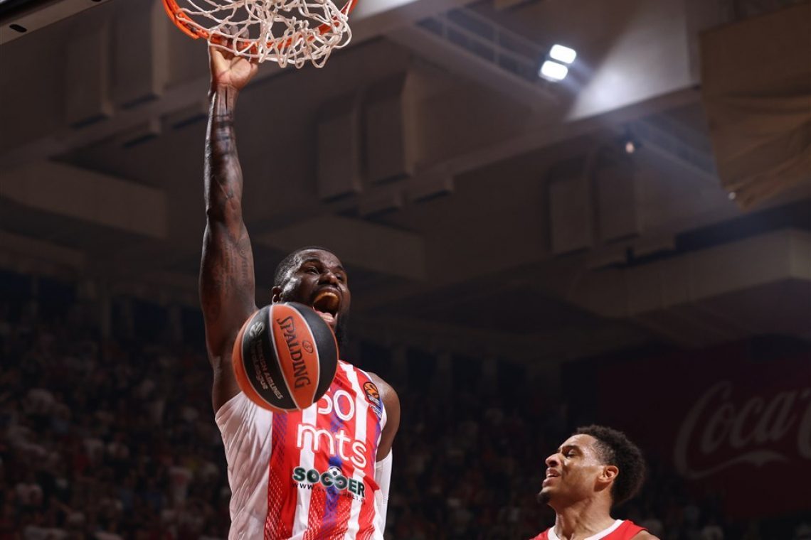 Crvena zvezda odpustila trenerja