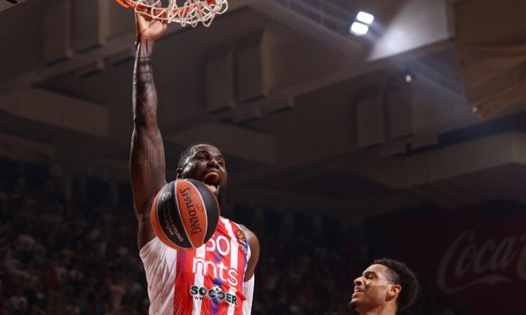 Crvena zvezda odpustila trenerja
