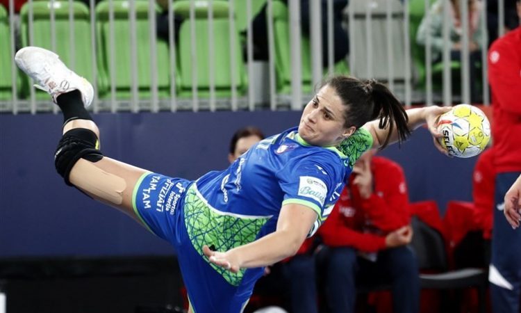 V Stožicah rokometni spektakel v režiji Slovenk in Norvežank