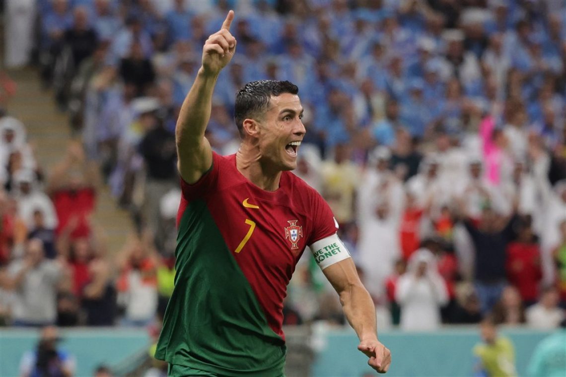 Tehnologija in senzorji kažejo, da se Ronaldo ni dotaknil žoge
