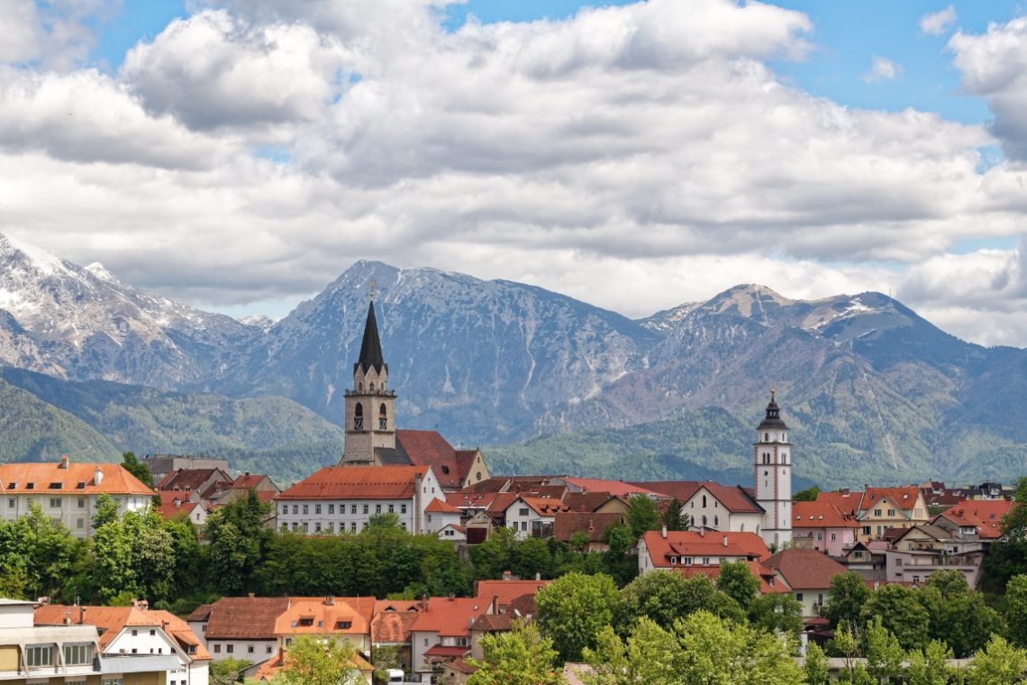 Aktualni župan Rakovec proti predsedniku nadzornega odbora Bajcu