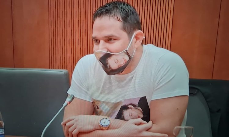 Po mnenju Snežiča obtožba glede oškodovanja upnikov že zastarala