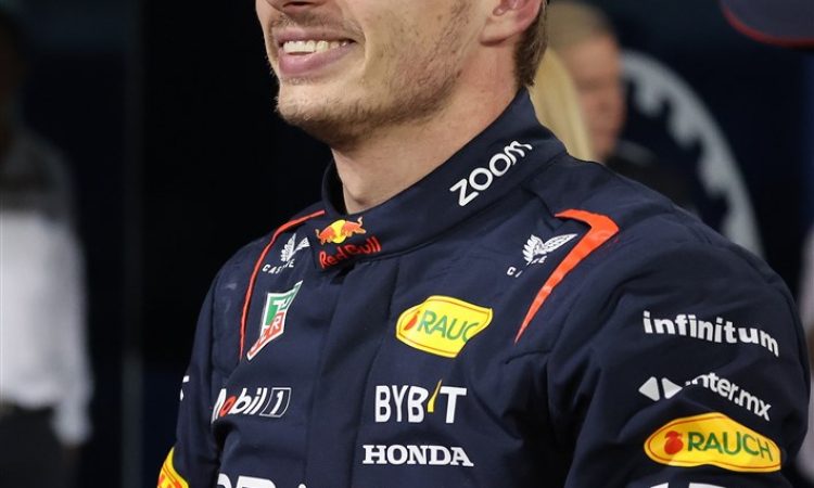 Prvi pole position v sezoni Verstappnu 