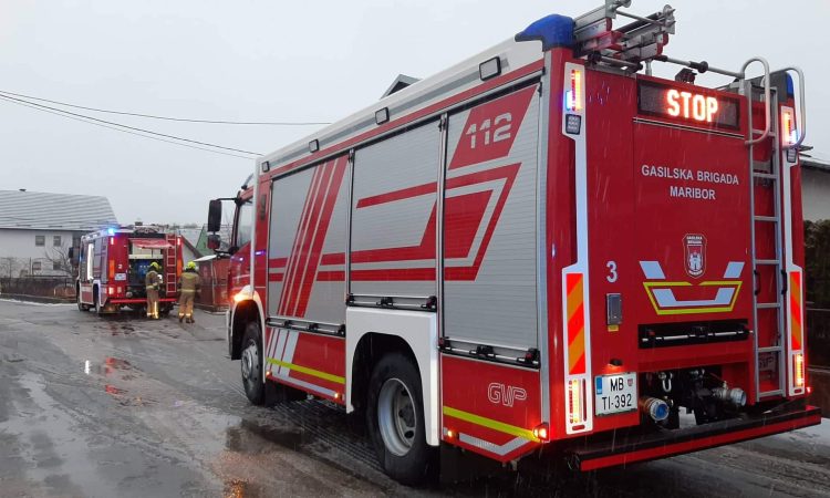 Iz Petrolovega skladišča naftnih derivatov v Račah iztekla večja količina dizelskega goriva