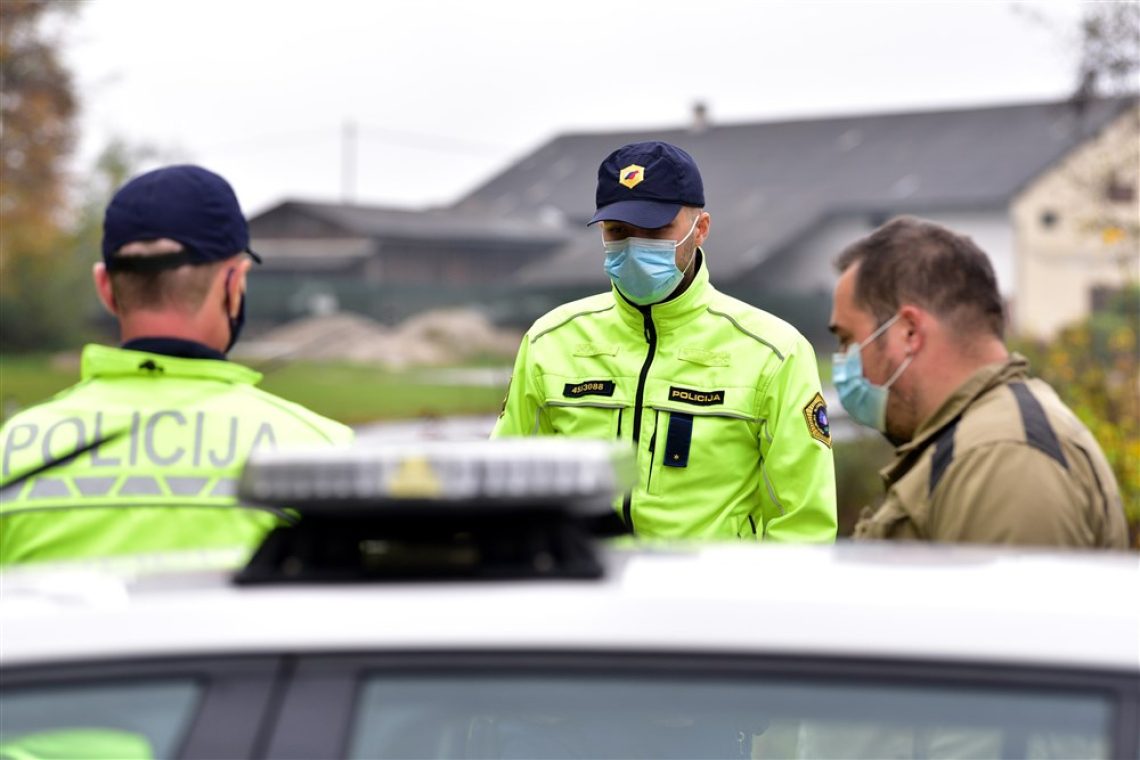 V javni razpravi dopolnjen predlog zakona za odpravo kazni za kršitve neustavnih covidnih odlokov