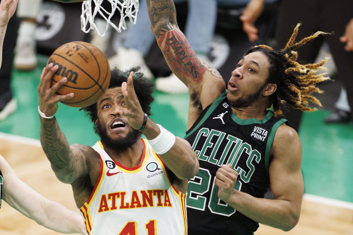 Atlanta in L.A. Lakers v play off