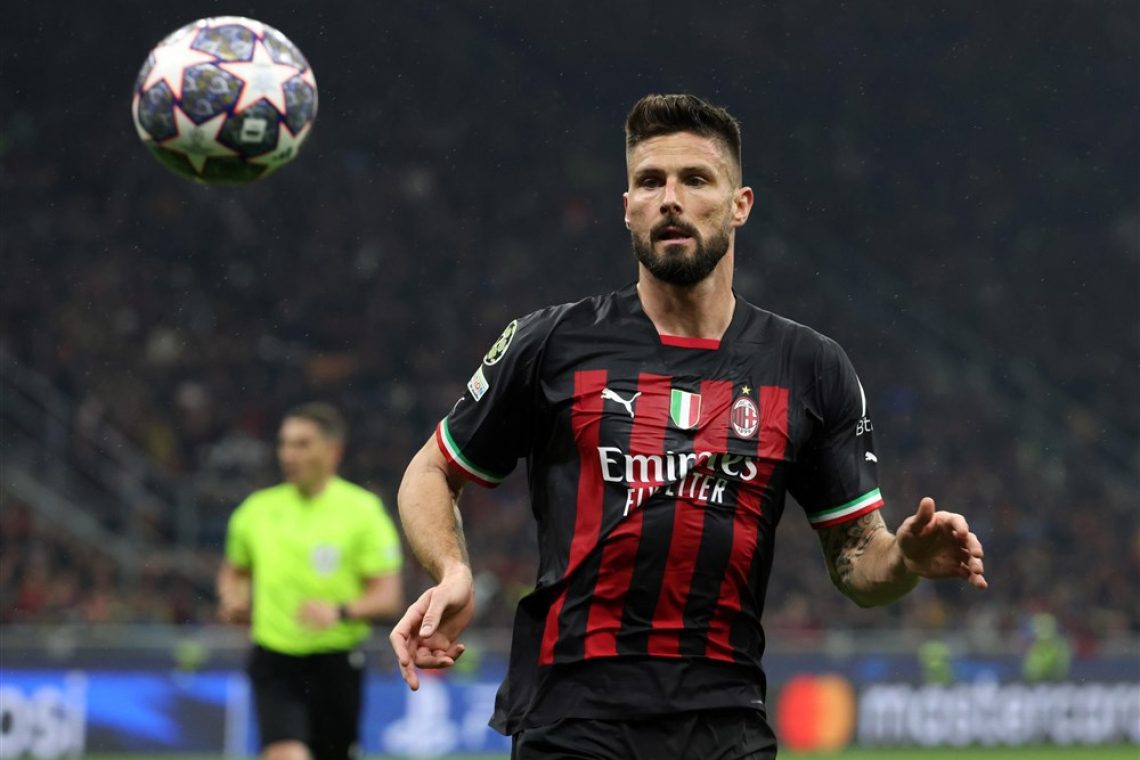 Giroud še eno leto pri Milanu