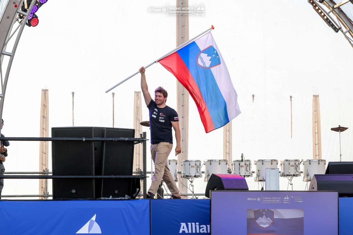 Toni Vodišek na SP v Haagu do srebra v formuli kite
