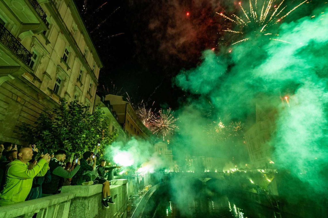 Odziv župana po "bakljadi" Green Dragons: V primeru pritožb meščanov se jim bom opravičil