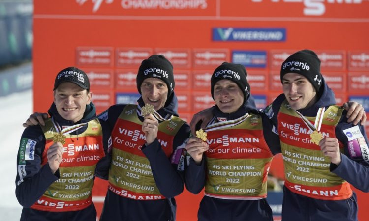 Slovenci na Kulmu branijo zlato iz Vikersunda 2022 