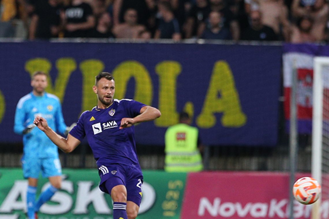 Maribor potrdil odhod Watsona na Švedsko