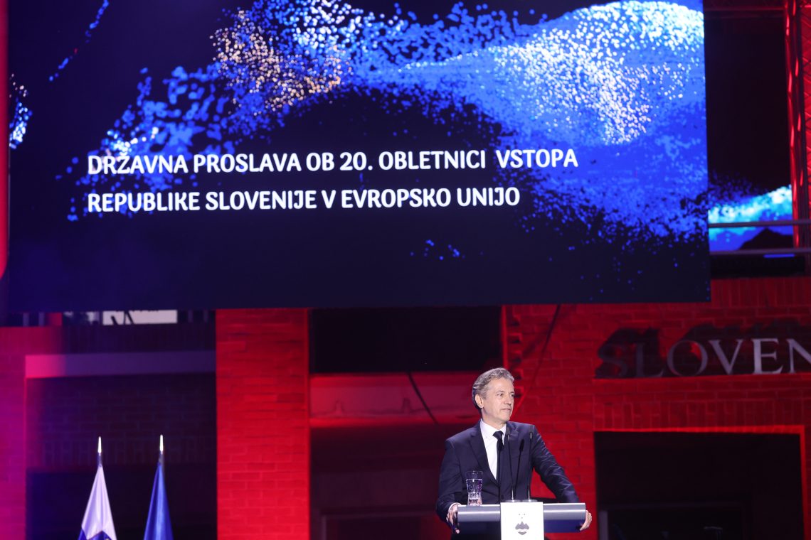 Državna proslava ob obletnici vstopa v EU v znamenju pozivov k udeležbi na volitvah