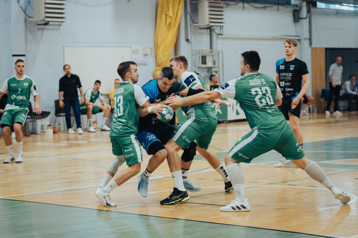 Rokometaši Krke so premagali Slovenj Gradec z 31:26