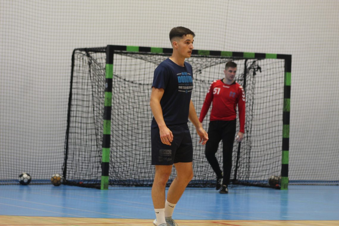 Rokometaši Dobove so izgubili proti LL Grosistu Slovanu s 26:32 