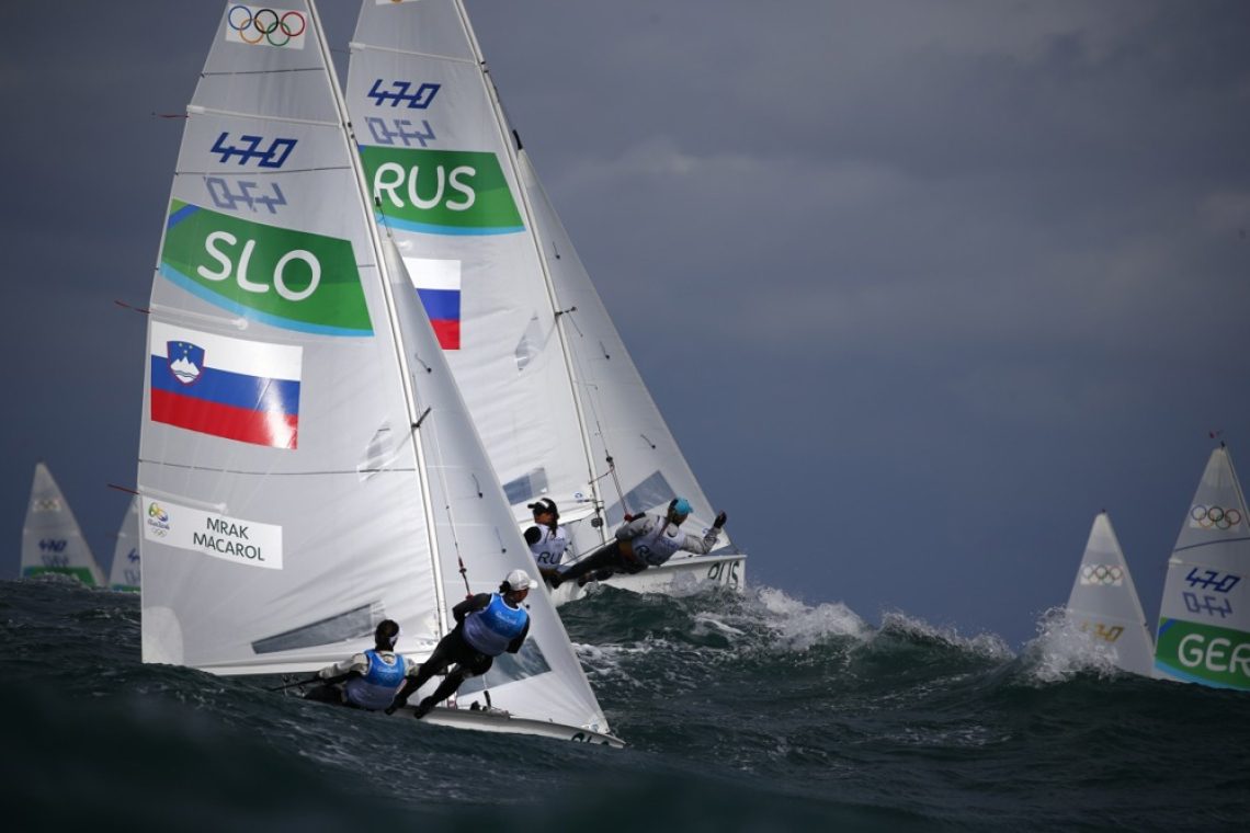 Mrak in Božič po dveh olimpijskih regatah 12.