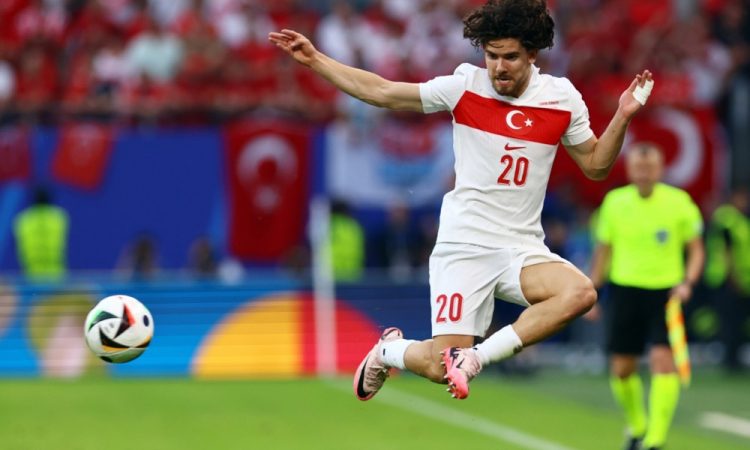 Brighton pripeljal Turka, Liverpool Gruzijca
