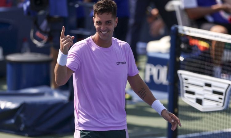 V New Yorku že presenečenja, izpadel Cicipas