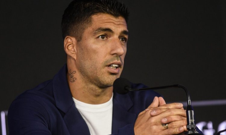 Luis Suarez napovedal slovo od reprezentančnega nogometa