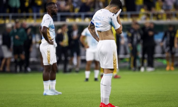 Uefa zaradi izgredov v Ljubljani ostro kaznovala Rijeko in Olimpijo