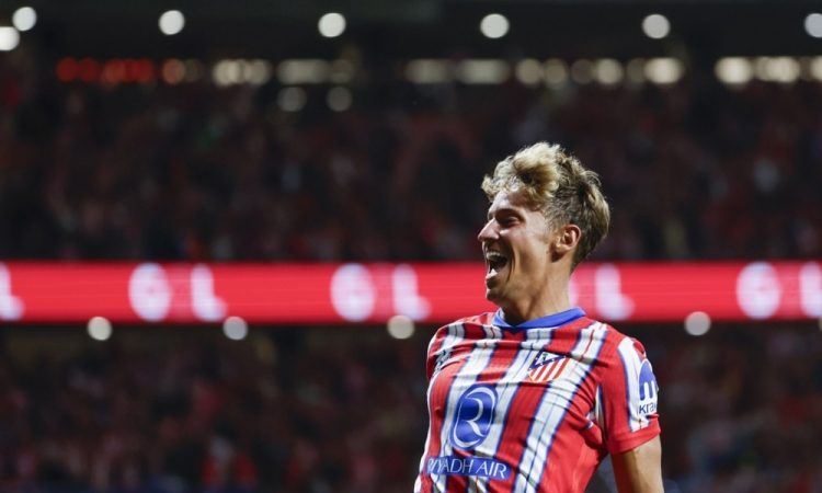 Marcos Llorente z donacijo čistilnikov za pomoč Valenciji