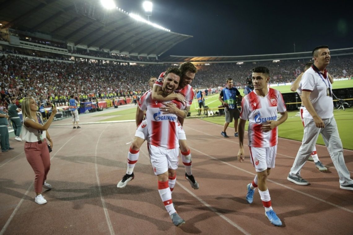 Jose Canas v dresu Crvene zvezde