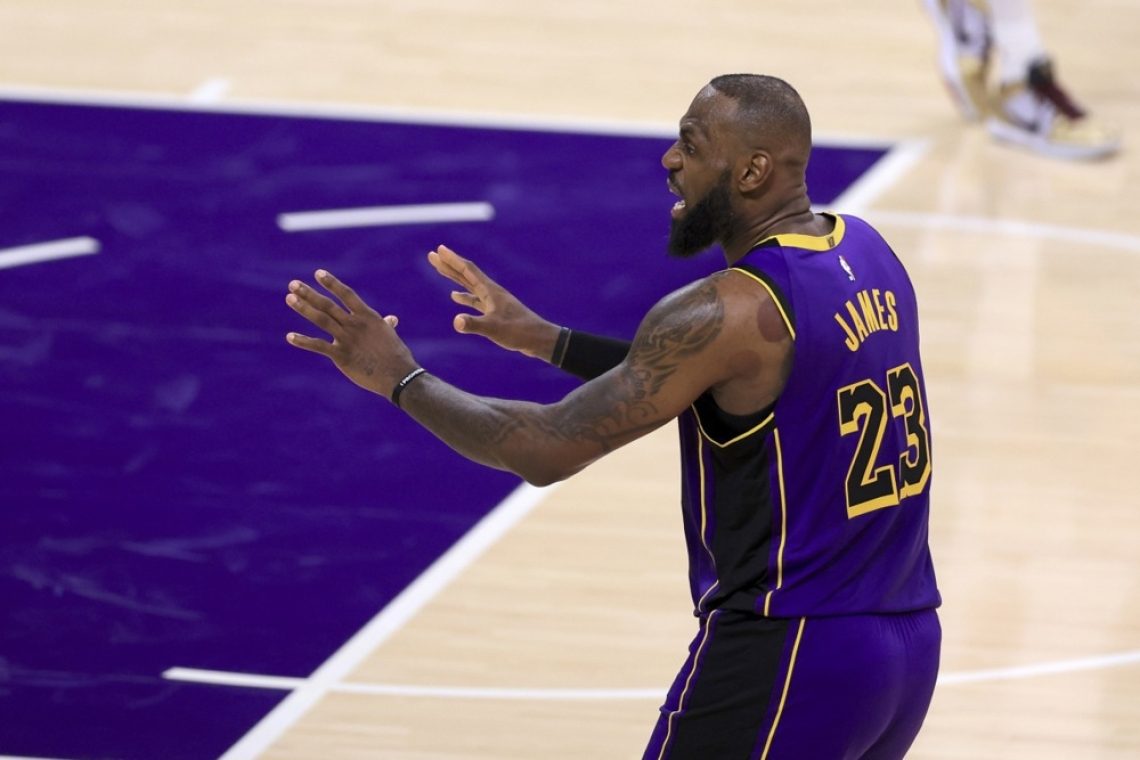 Nova sramotna predstava LA Lakers