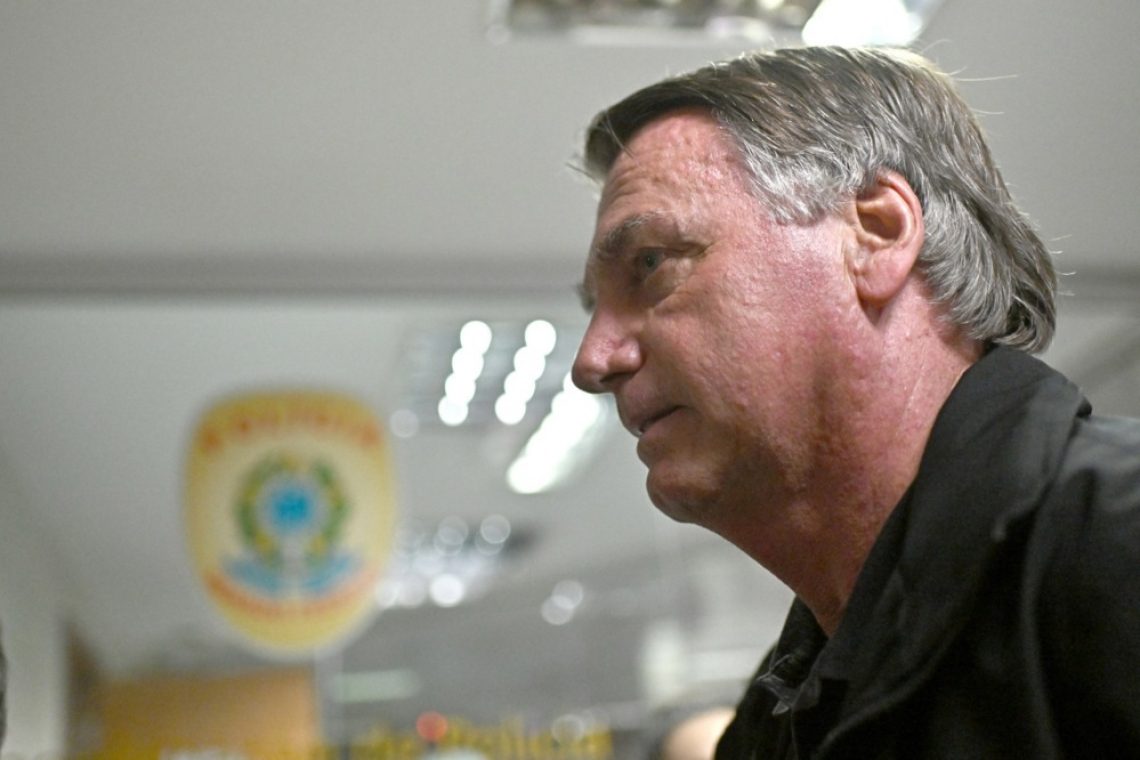 Bolsonaro pred sodnim procesom zaradi obtožb o državnem udaru
