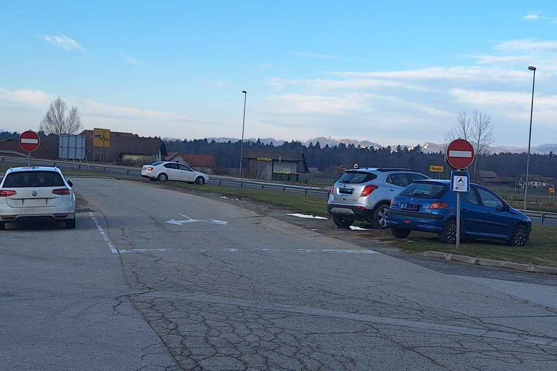 Krško načrtuje nova parkirišča za deljene prevoze