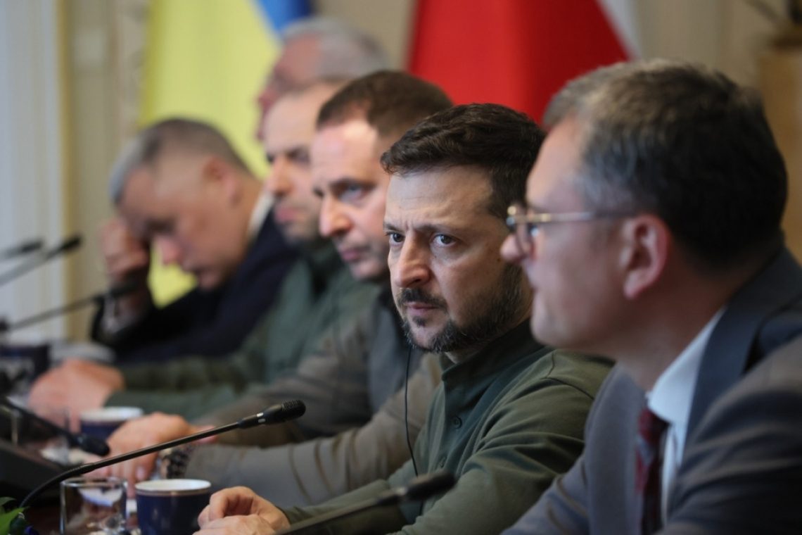 Zelenski v zameno za članstvo Ukrajine v Natu pripravljen odstopiti 