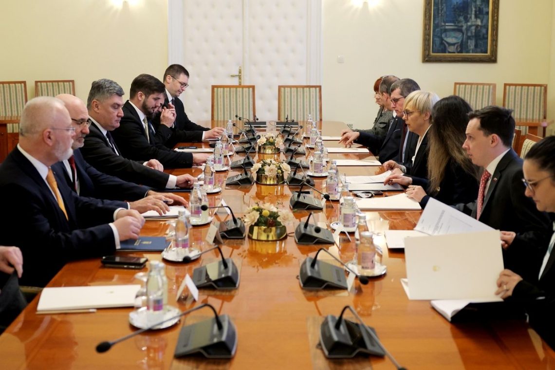 Predsednika Slovenije in Hrvaške o krepitvi sodelovanja in evropskih izzivih