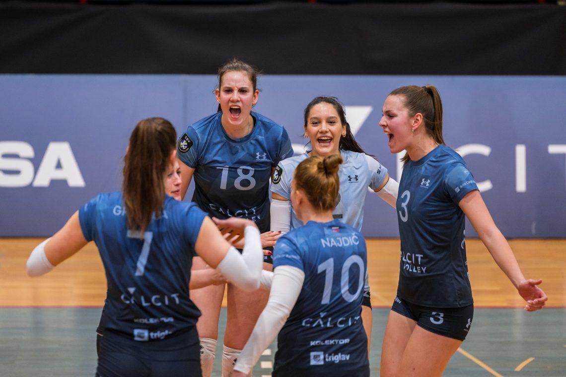 Kamniške odbojkarice v Zagrebu branijo naslov v srednjeevropski ligi