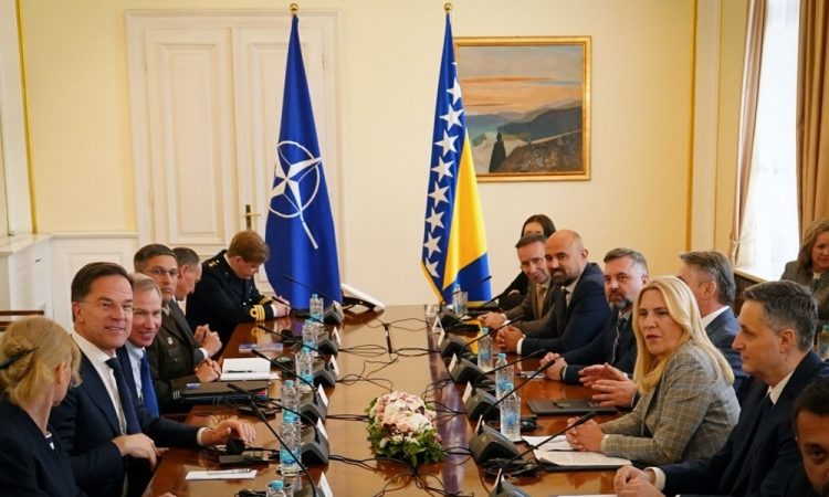 Nato ne bo dopustil varnostnega vakuuma v Bosni in Hercegovini