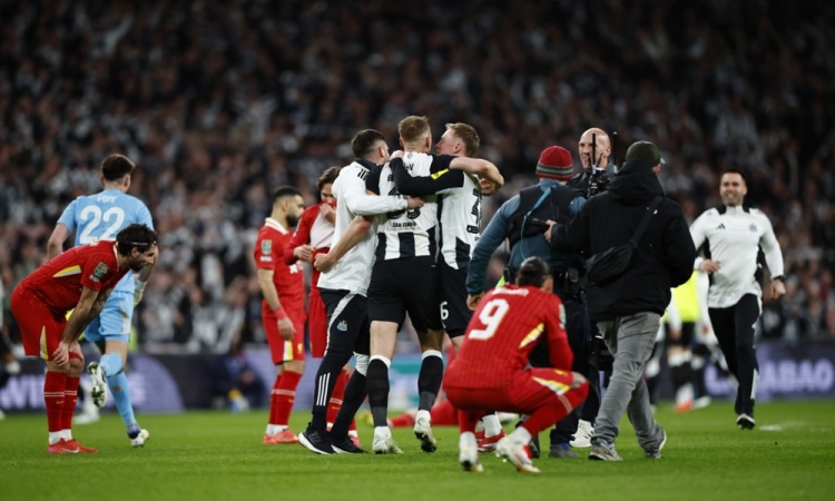 Newcastle po 70 letih spet do domače lovorike