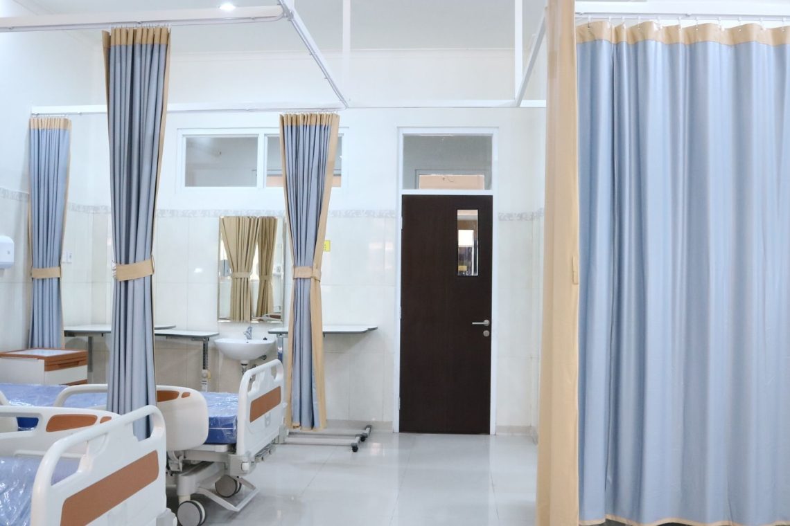 Jeseniški župan razočaran nad odločitvijo vlade o novi regijski bolnišnici v Kranju