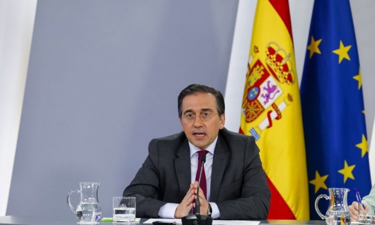 Španija poziva k razpravi o zamrznjenih ruskih sredstvih v EU
