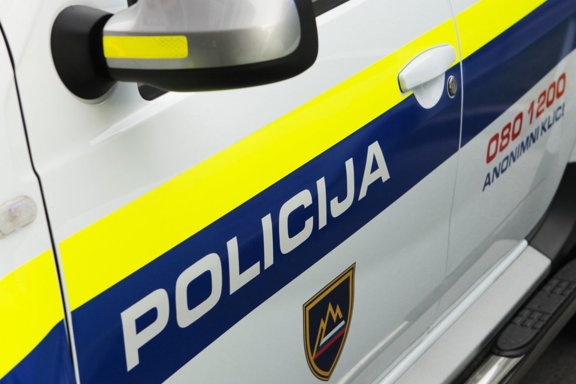 Vlom v mariborski trgovski center: odtujenih za 140.000 evrov mobilnih telefonov
