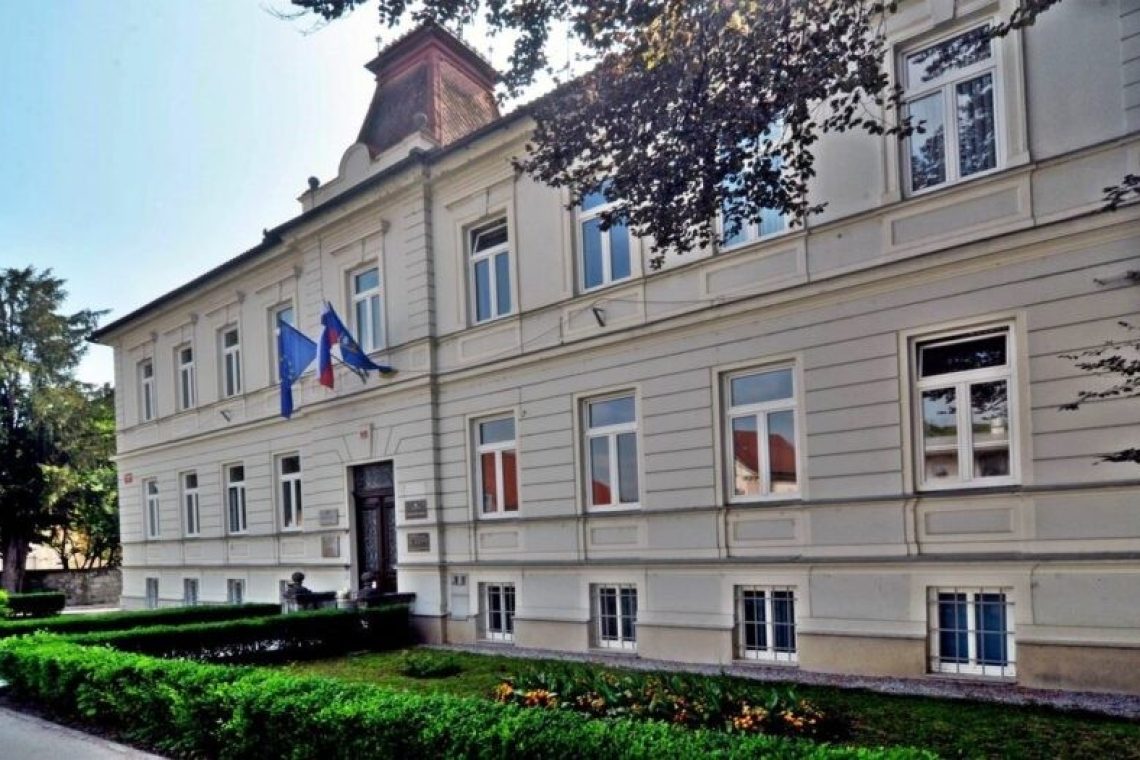 Na Vrhniki potrdili rebalans proračuna, uskladitev cen vrtca in nove pravilnike