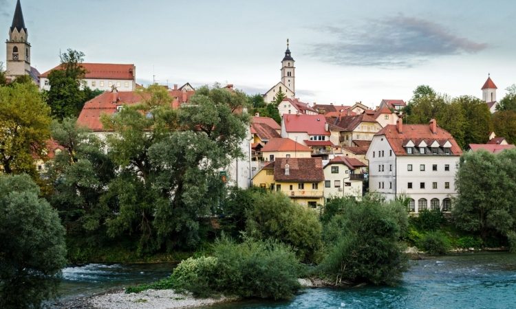 Slovenske železnice in Kranj združili moči za podnebno nevtralnost