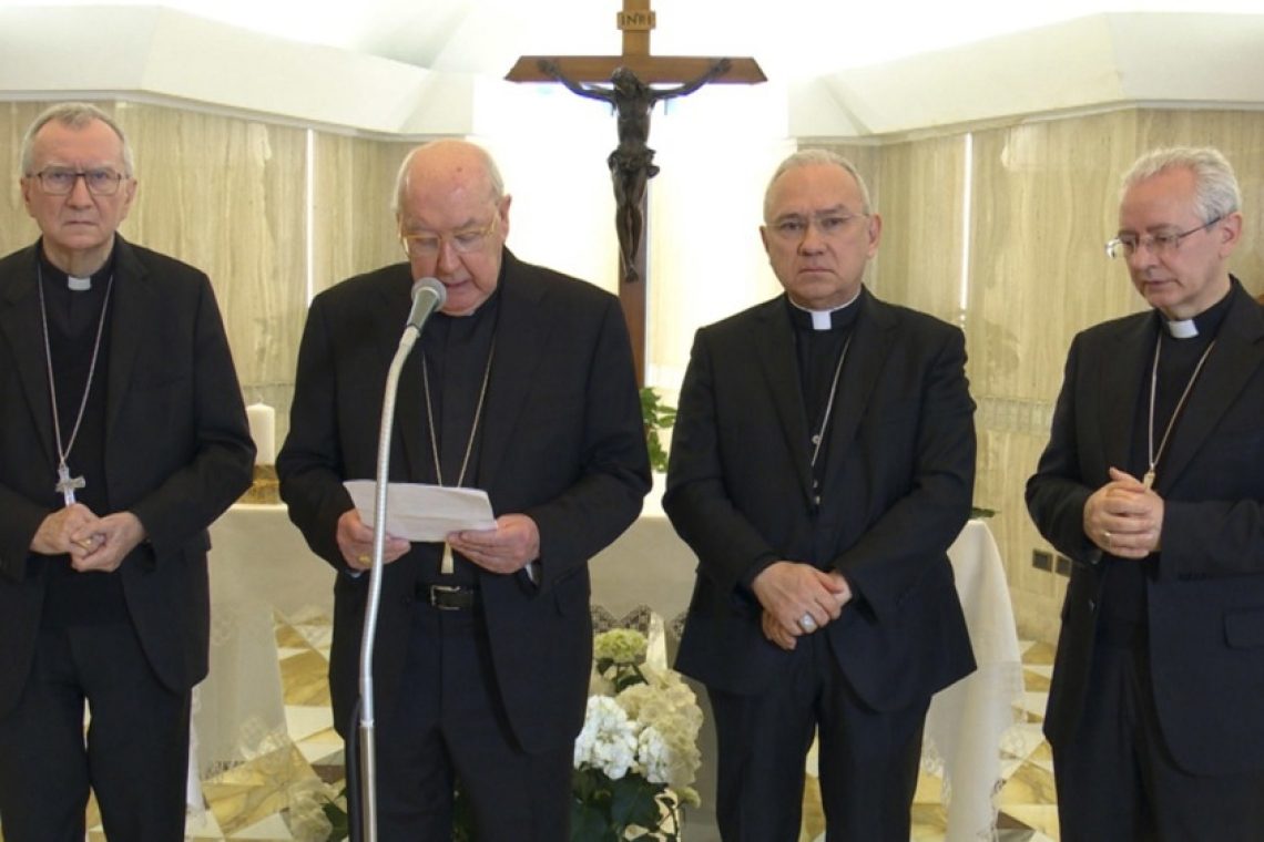 Po smrti papeža Frančiška svet izraža poklone in sožalje