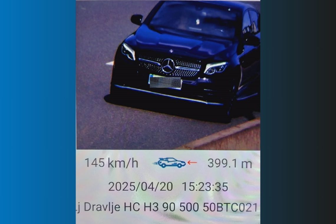 Ljubljanski prometni policisti na praznik izmerili voznika s 175 km/h na avtocesti