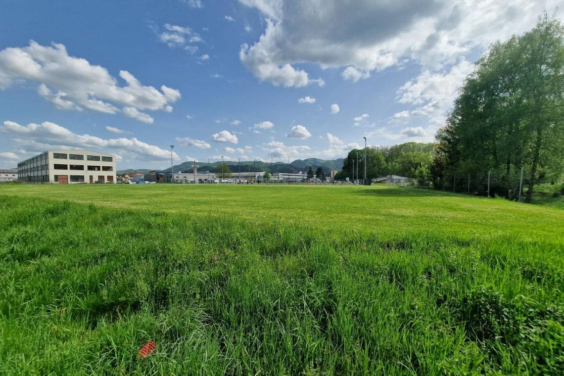 Na severnem delu Olimpa nova vadbena površina za mlade nogometaše
