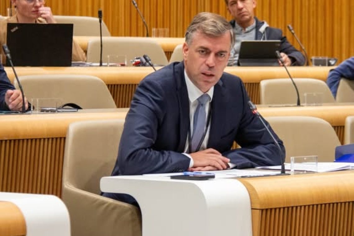 Mestna občina Novo mesto pozdravlja sprejetje ukrepov za bolj redno obiskovanje šole 