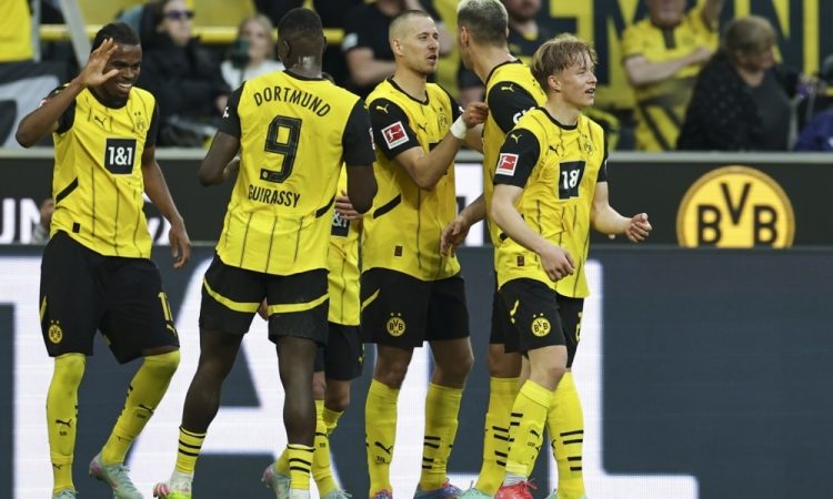 Borussia Dortmund okrepila obrambo s Svenssonom