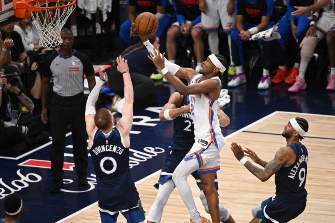 Oklahoma le še zmago oddaljena od finala NBA