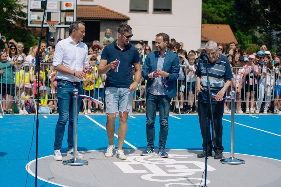 V Ilirski Bistrici odprli prenovljeni Športni park Nade Žagar v družbi Gorana Dragića
